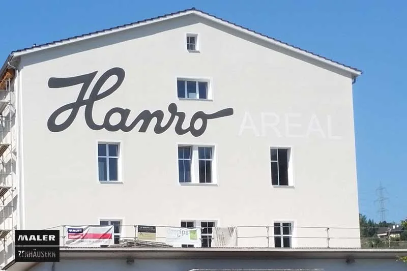 Logo Gestaltung an der Hauswand des Hano Areals